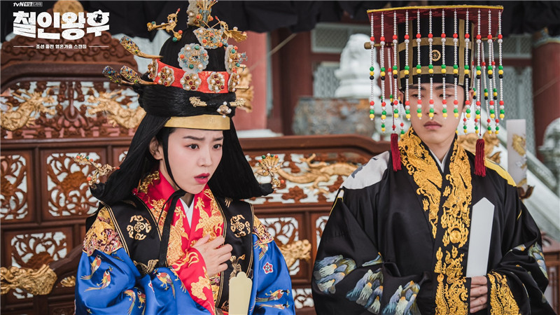 《哲仁王后》剧情介绍